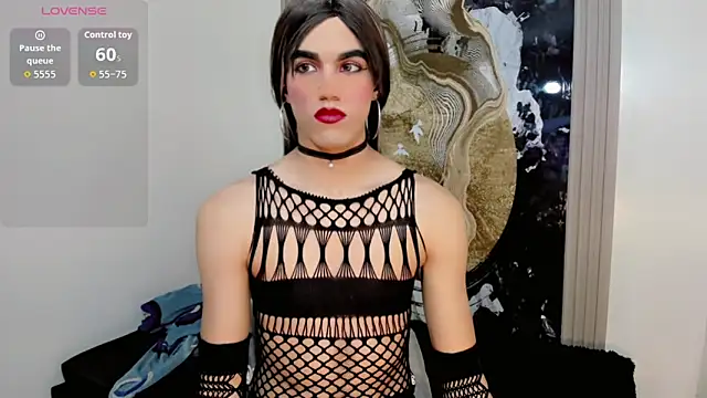 Snapshot of Tiffany_Velanyer__ chatting on June 2026 06:52:02 AM Tiffany Velanyer online show from June 2026 06:52:02 AM