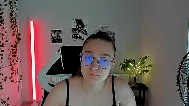 Mia kristal online show from July 2026 08:08:02 AM