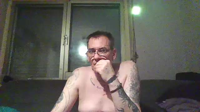 berlin-ryszard online show from November 2025 02:22:01 AM