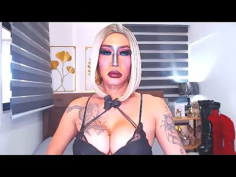 Snapshot of DominateMistressTania chatting on May 2026 12:16:02 AM DominateMistressTania online show from May 2026 12:16:02 AM