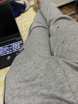 Emirr10 online show from April 2026 05:24:01 PM