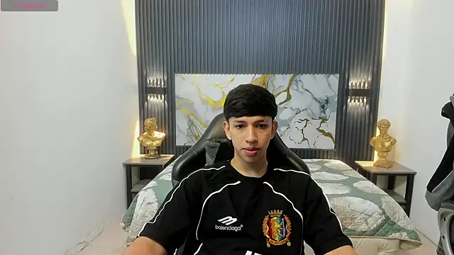 AdrianFranko online show from May 2026 01:27:02 PM