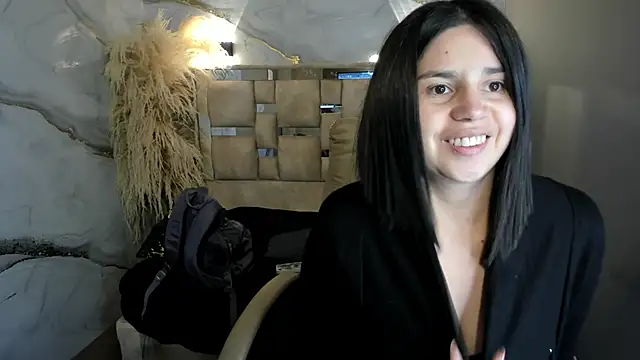 Cata black online show from May 2026 11:59:01 AM