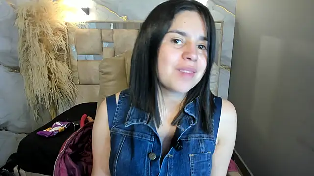Cata black online show from May 2026 02:02:02 PM