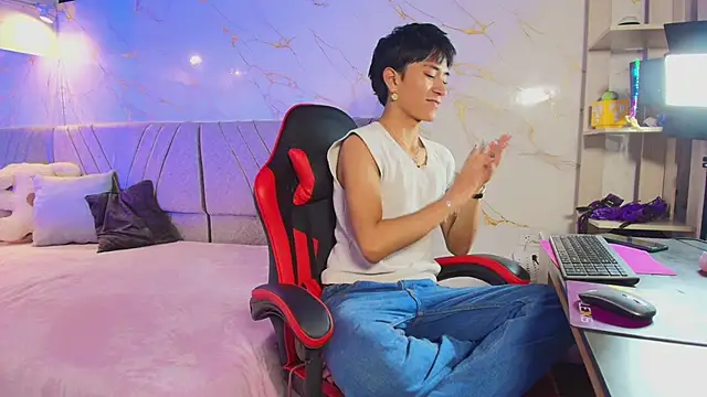 cococumps online show from May 2026 01:27:01 PM