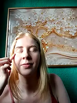 ninaxbabyy online show from April 2026 08:37:01 PM