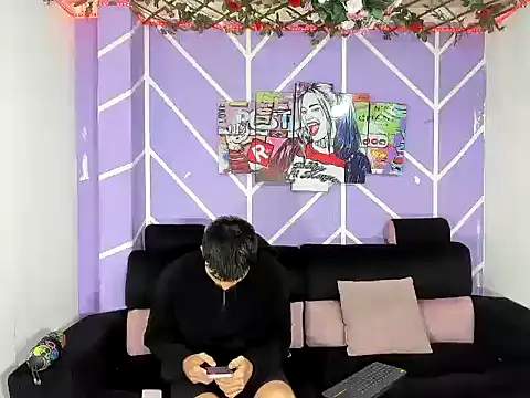 Nahomi hot 77 online show from May 2026 12:12:02 PM