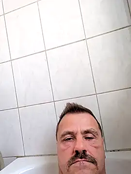 Snapshot of olddadd chatting on April 2026 09:02:01 AM olddadd online show from April 2026 09:02:01 AM