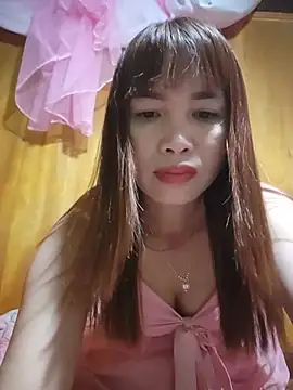 Snapshot of Reeoo-93 chatting on July 2026 12:43:01 PM Reeoo-93 online show from July 2026 12:43:01 PM