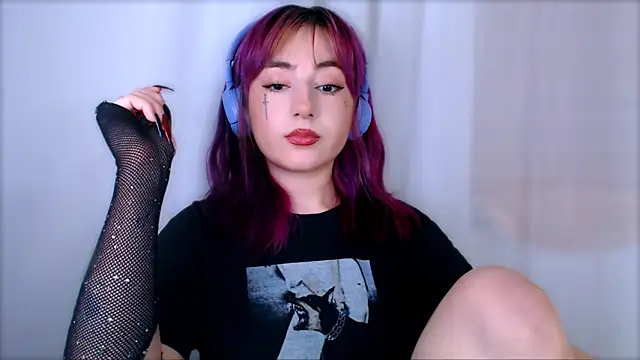 MistressEdith online show from May 2026 08:03:02 PM