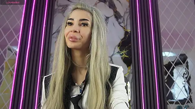 ZyraAngel online show from April 2026 02:09:01 PM