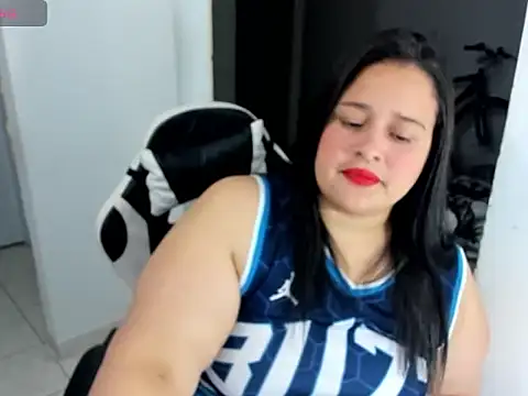 Atenea 19  online show from April 2026 04:59:01 AM