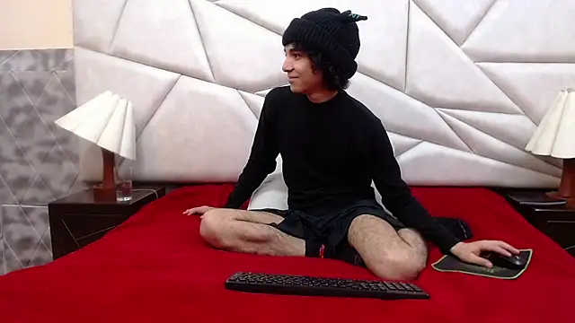 Nyx and Arian online show from May 2026 02:28:01 AM