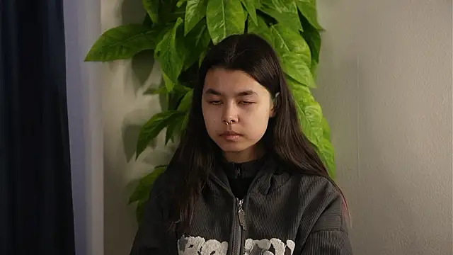 Snapshot of VaniaLeiss chatting on March 2026 06:29:01 AM VaniaLeiss online show from March 2026 06:29:01 AM