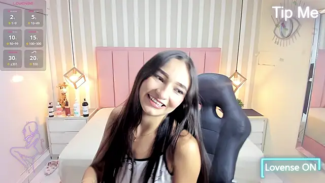 LIZZY VALL online show from April 2026 07:26:01 PM