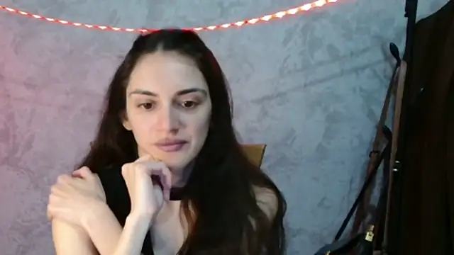 Snapshot of RoxiCherry chatting on May 2026 06:22:01 AM RoxiCherry online show from May 2026 06:22:01 AM