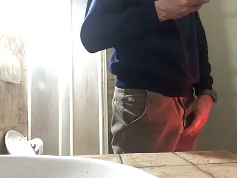 saber910 online show from March 2026 05:28:01 PM