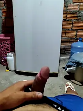 Snapshot of zoi2324 chatting on March 2026 04:50:02 AM zoi2324 online show from March 2026 04:50:02 AM