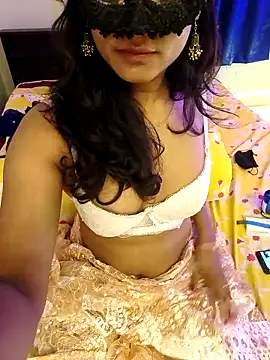 Snapshot of Lena_mahiyaa chatting on April 2026 12:35:02 AM Lena mahiyaa online show from April 2026 12:35:02 AM