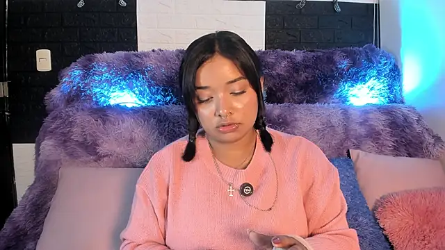 SofiiaCutee online show from May 2026 02:30:01 AM