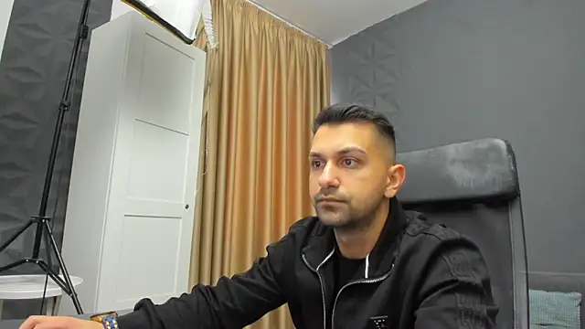 Snapshot of BryceReign chatting on March 2026 05:34:02 AM BryceReign online show from March 2026 05:34:02 AM