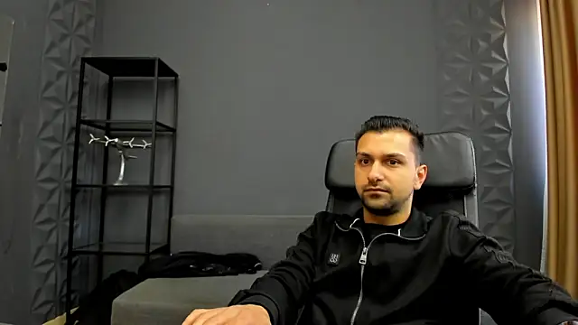 BryceReign online show from April 2026 05:11:01 AM
