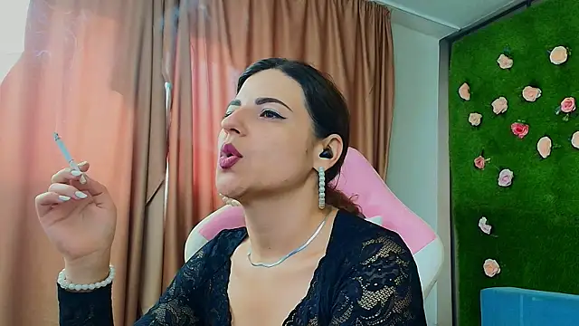Snapshot of AmmyFlirty chatting on July 2026 04:06:02 AM AmmyFlirty online show from July 2026 04:06:02 AM