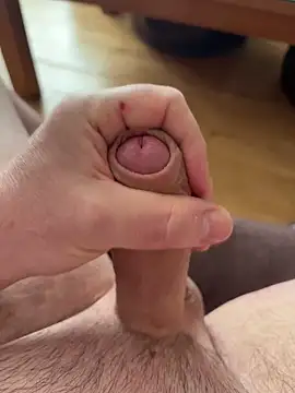 Brunode76 online show from April 2026 10:04:02 AM