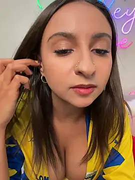 Snapshot of haileyrose chatting on June 2026 11:48:01 PM haileyrose online show from June 2026 11:48:01 PM