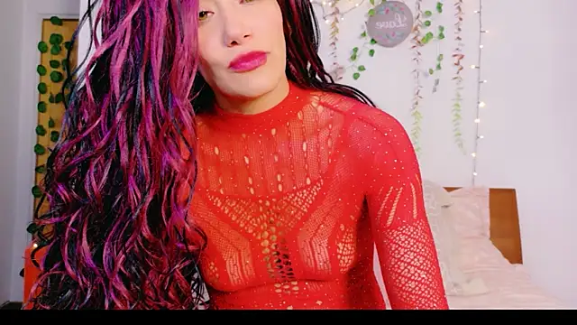 Snapshot of Ajua__Uva chatting on May 2026 12:38:01 AM Ajua Uva online show from May 2026 12:38:01 AM