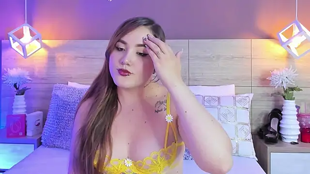 ElenaGilbertAdams online show from May 2026 01:18:01 PM