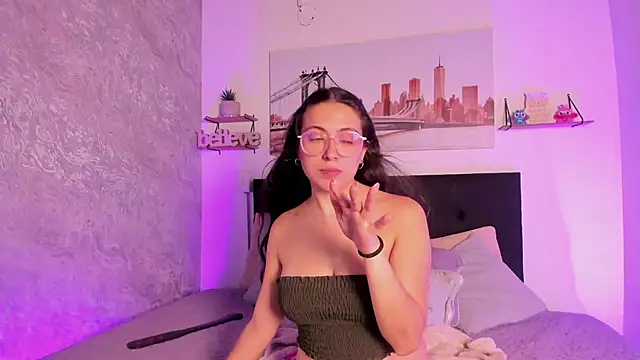 SofiaLujan  online show from June 2026 11:53:02 PM