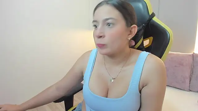kira relish online show from April 2026 11:16:01 AM