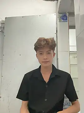 Nguyencuong1999 online show from May 2026 04:12:02 PM