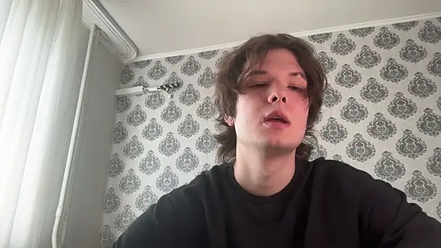 Snapshot of tomasdickpick chatting on May 2026 07:49:02 AM tomasdickpick online show from May 2026 07:49:02 AM