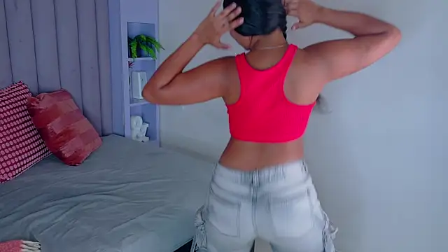 AhslyEvans   online show from July 2026 07:45:01 PM