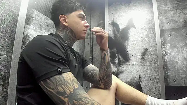 Gury tattoo online show from June 2026 10:03:01 PM