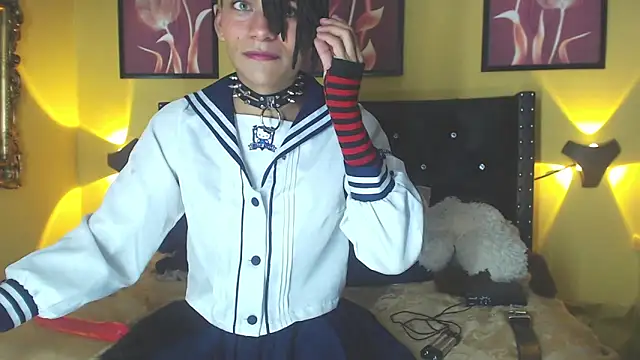 Snapshot of romeo_laurient chatting on May 2026 08:36:02 PM romeo laurient online show from May 2026 08:36:02 PM