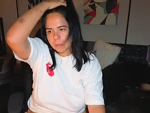 HannaJonns online show from July 2026 06:44:01 AM