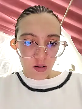 Greta silber26 online show from April 2026 07:31:02 PM