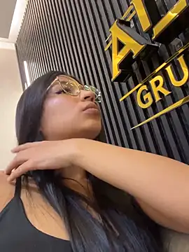 Snapshot of breenda01 chatting on March 2026 10:37:02 PM breenda01 online show from March 2026 10:37:02 PM