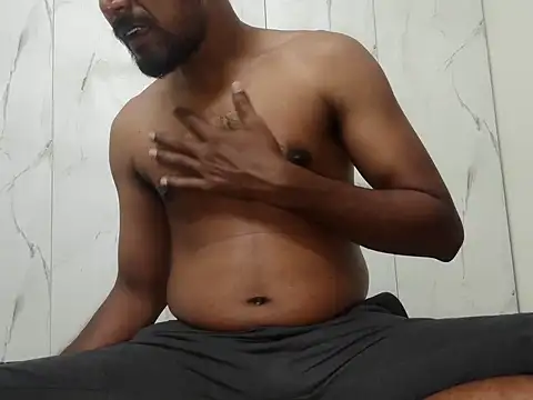 Hotsexyguy4u online show from April 2026 04:01:01 PM