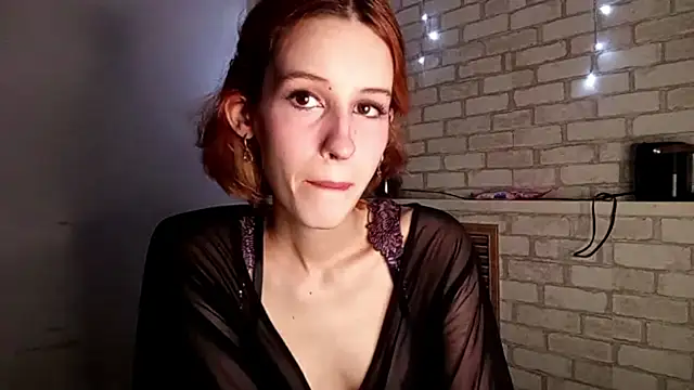 SirenFrost online show from June 2026 03:21:02 PM