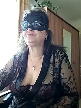 Snapshot of Chrismaturefrench chatting on March 2026 04:01:01 PM Chrismaturefrench online show from March 2026 04:01:01 PM