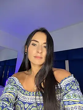 velvetlunaa  online show from June 2026 02:18:02 PM