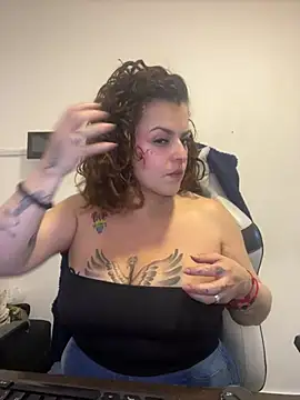 MiaHotboobs online show from May 2026 04:28:01 AM