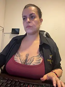 MiaHotboobs online show from May 2026 07:16:02 AM