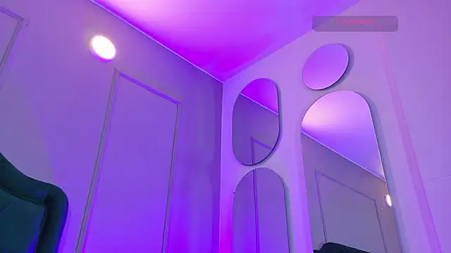 lanemugler online show from April 2026 12:18:02 PM