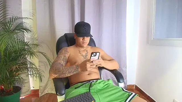 Pedro x777 online show from July 2026 07:07:02 PM