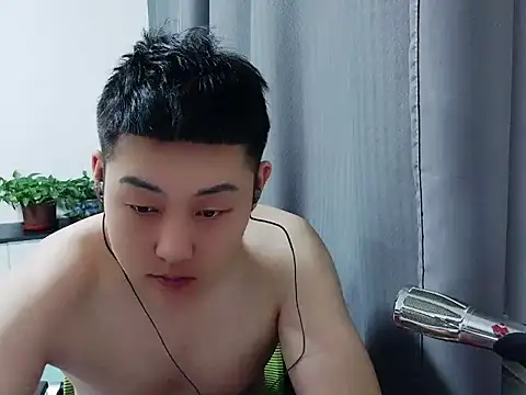 Snapshot of Llpl322 chatting on April 2026 02:55:01 PM Llpl322 online show from April 2026 02:55:01 PM